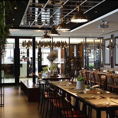 130 Hotel & Residence Bangkok