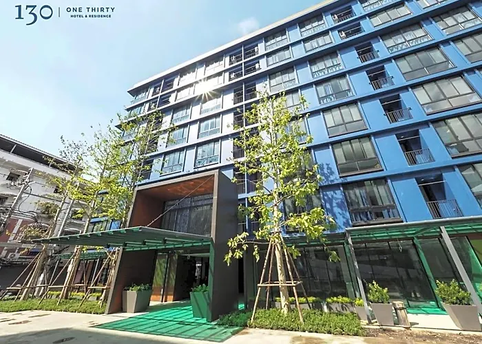 酒店 曼谷130号酒店及公寓 4*